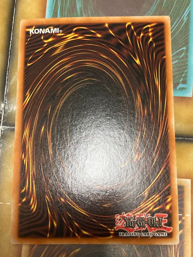 遊戯王 特大エラーカード　海外版　朔夜しぐれ 絵違い ゴールドレア