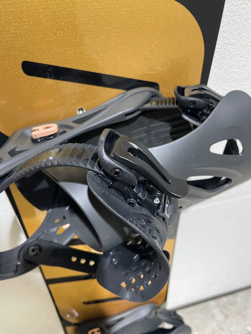 HOLIDAY PARKLIFE 151キャンバー