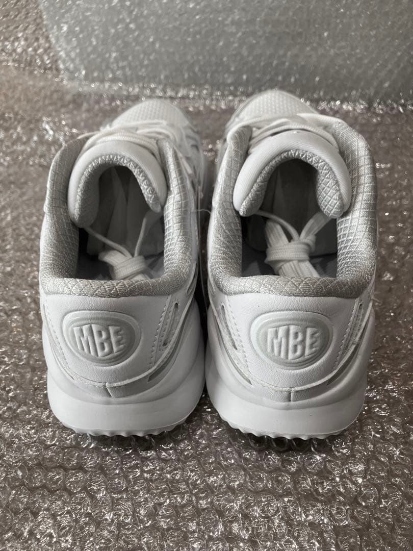 【通販完売品】マスターバニーエディション　メッシュライクシューズ　女性24.0