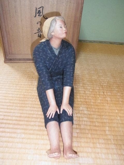真作保証◆第八回 日本伝統工芸展作品◆桐塑人形 人間国宝 市橋とし子 『風の音』
