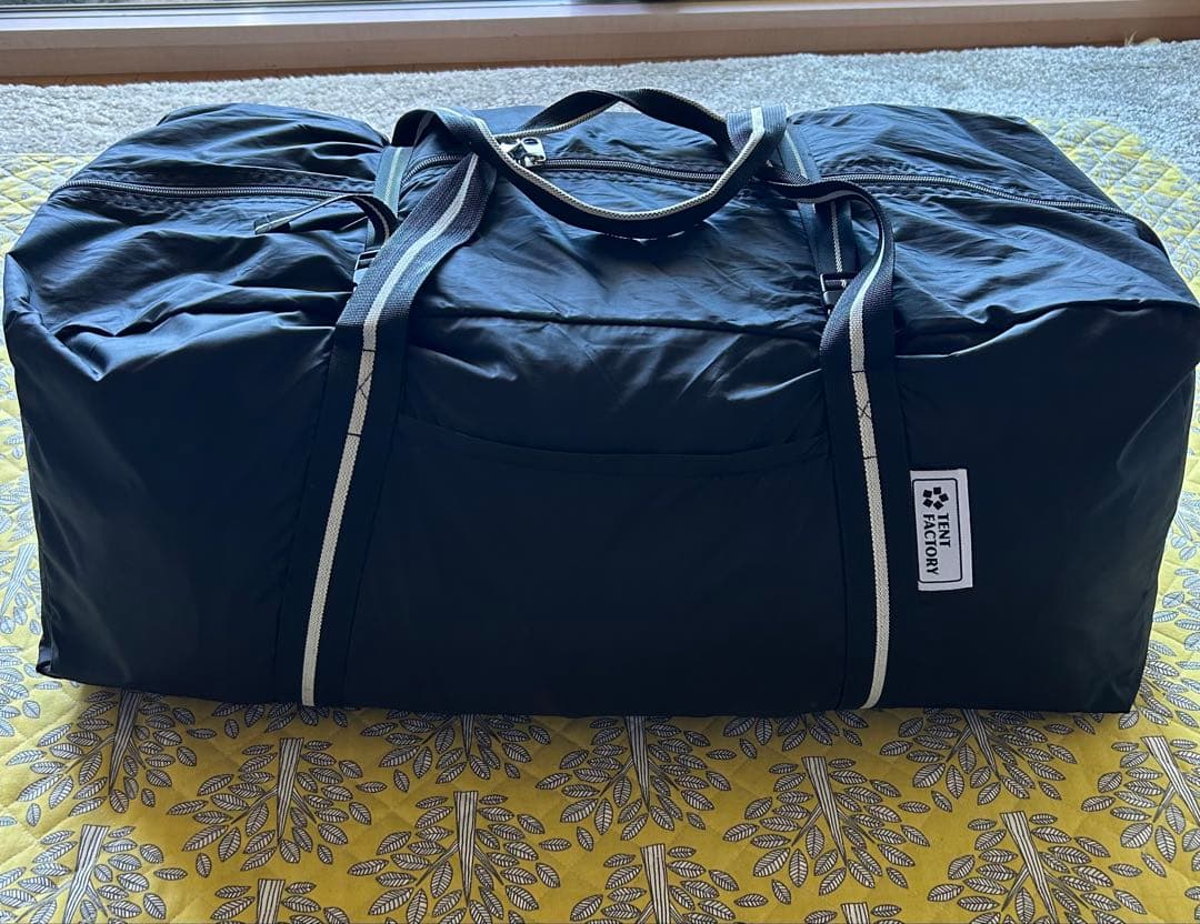 テントファクトリーブルーウィンド　ブラックコーティング　トンネルツールームテント