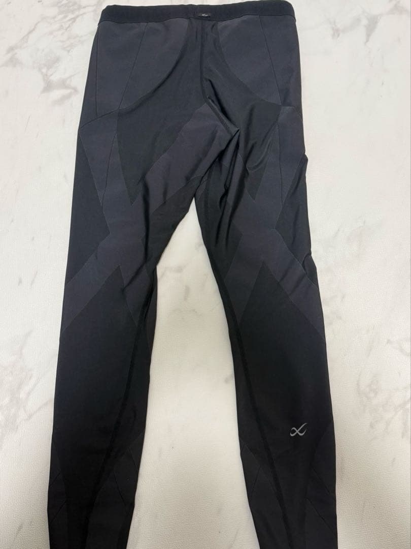 CW-X HZO-699ロングタイツsサイズ