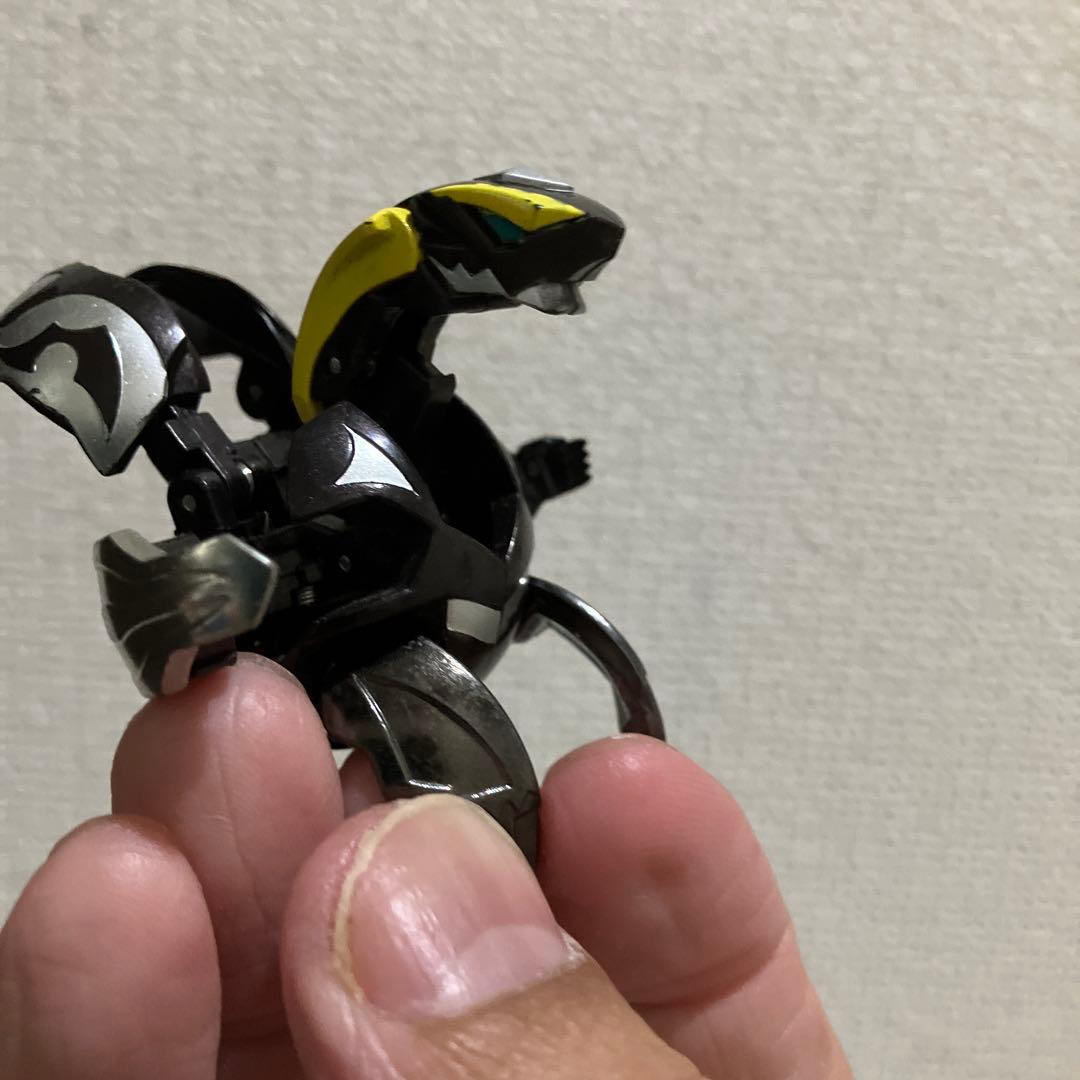 【中古品】爆テク　爆丸　5体フィギュアとカードセット