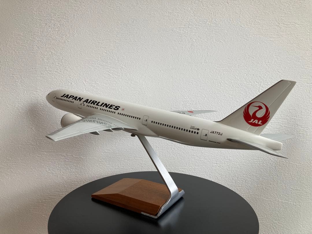 PACMIN パックミンJAL B777-200 1/100デスクトップモデル