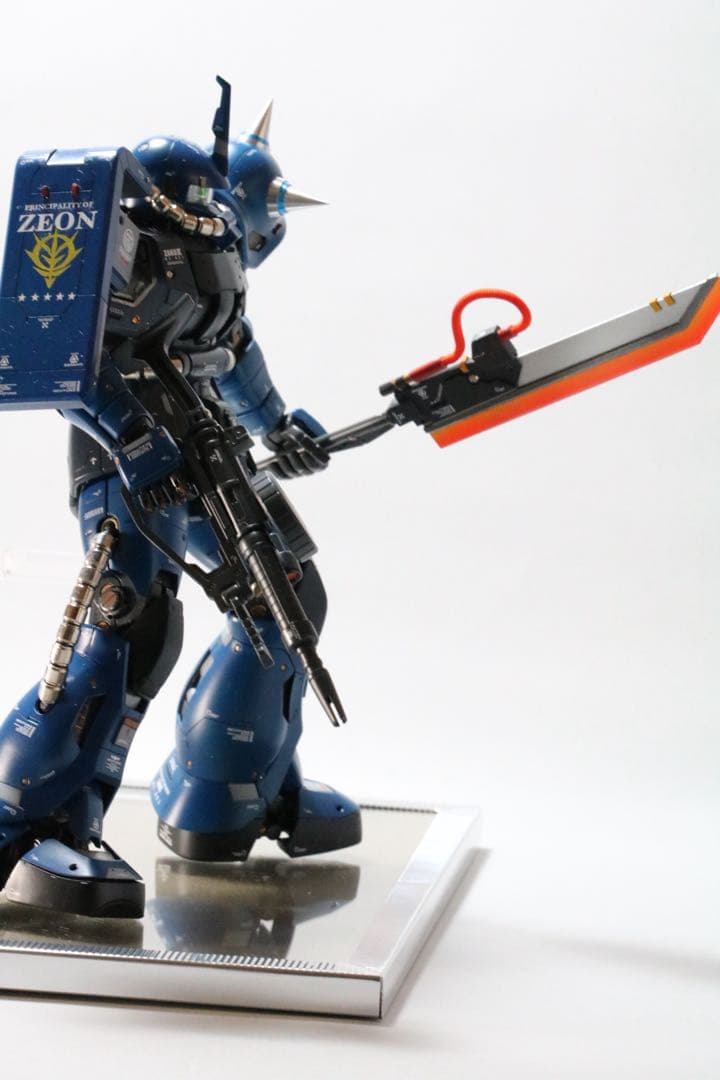 MGザクⅡ ver2.0、徹底改修全塗装完成品