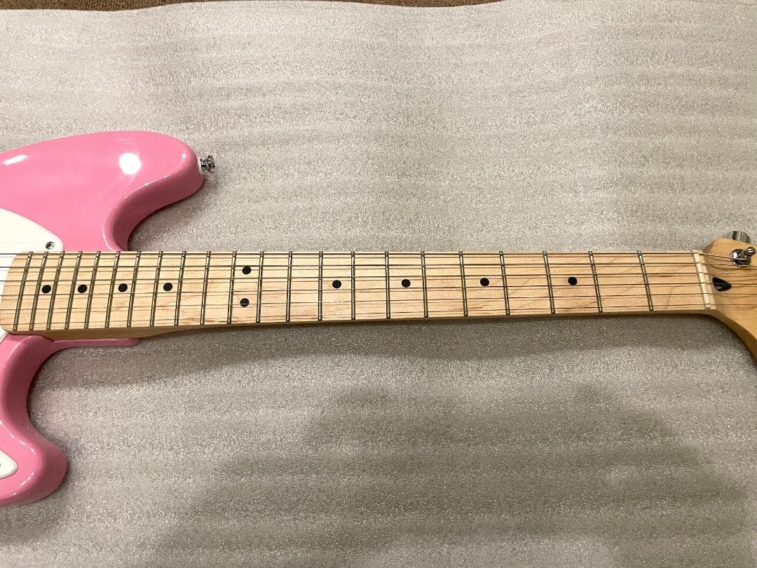 エレキギター　SQUIER　SONIC MUSTANG HH　新品・未使用！