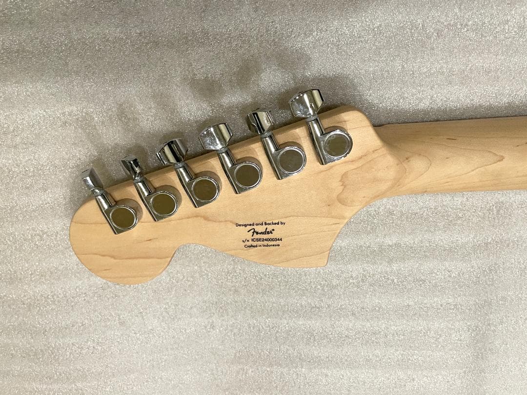 エレキギター　SQUIER　SONIC MUSTANG HH　新品・未使用！