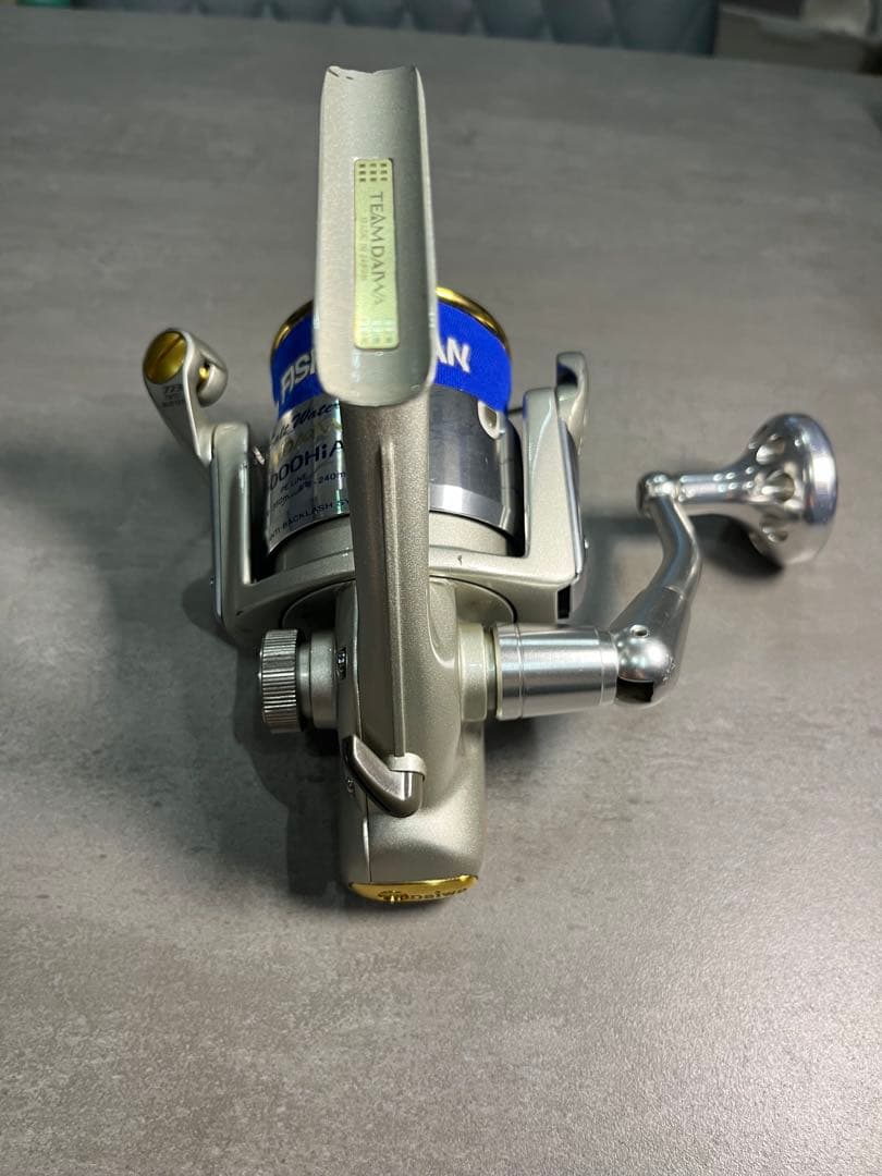 値下げ⭕️ダイワ！ TEAM DAIWA-X5000HiA スピニングリール