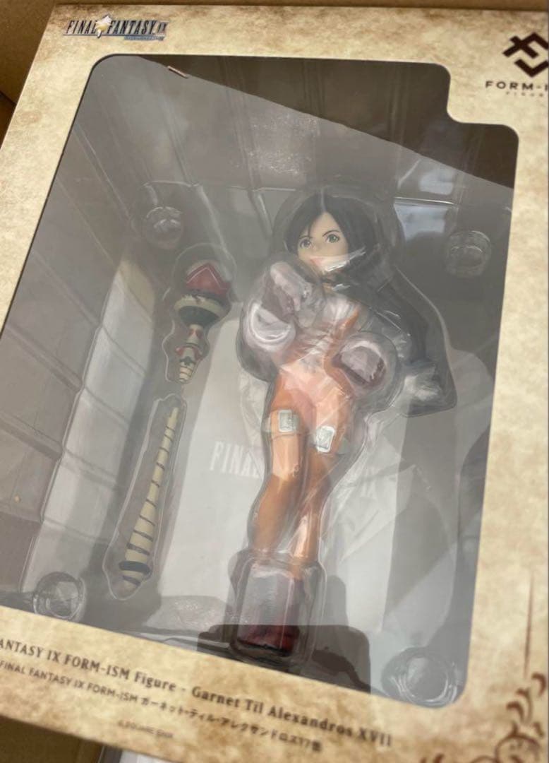 FORM-ISM フォルミズム　ガーネット　フィギュア　ファイナルファンタジー