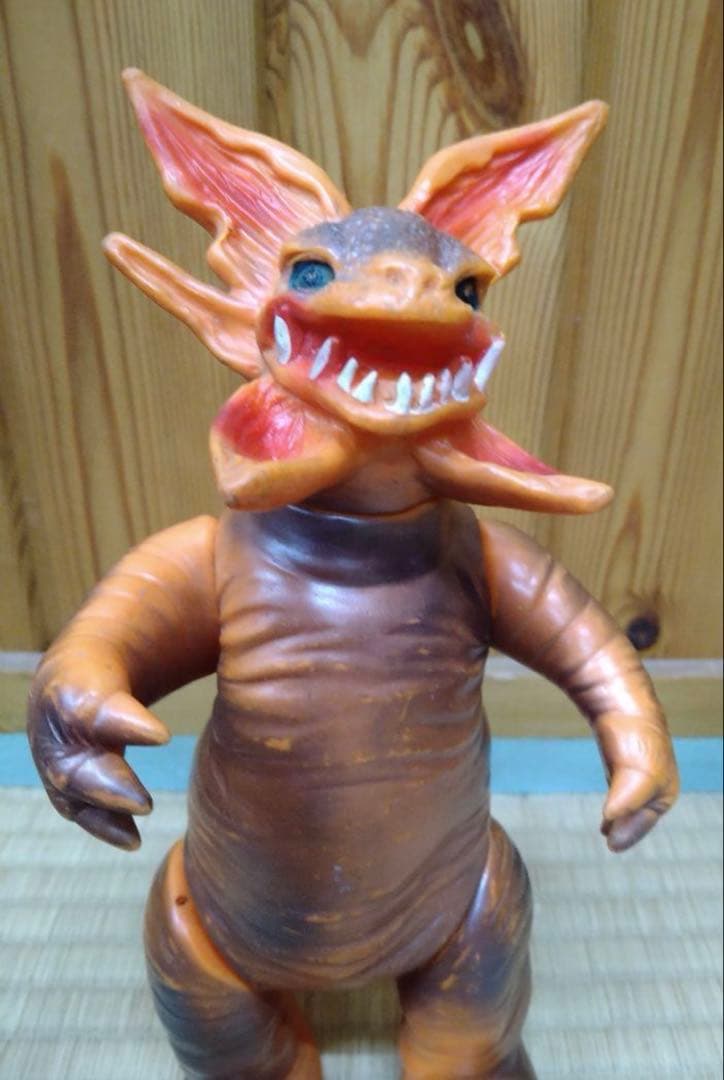 当時物マルサン ガボラ ソフビ 怪獣 ウルトラマン　角1本欠品