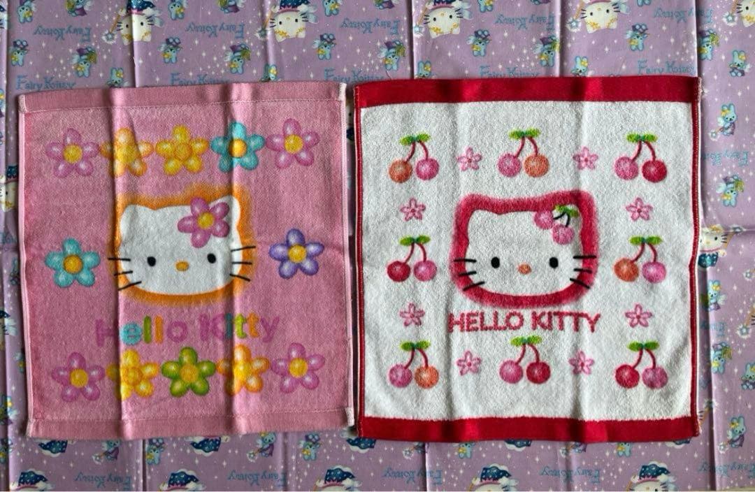 ハローキティハンカチ／タオル 22枚