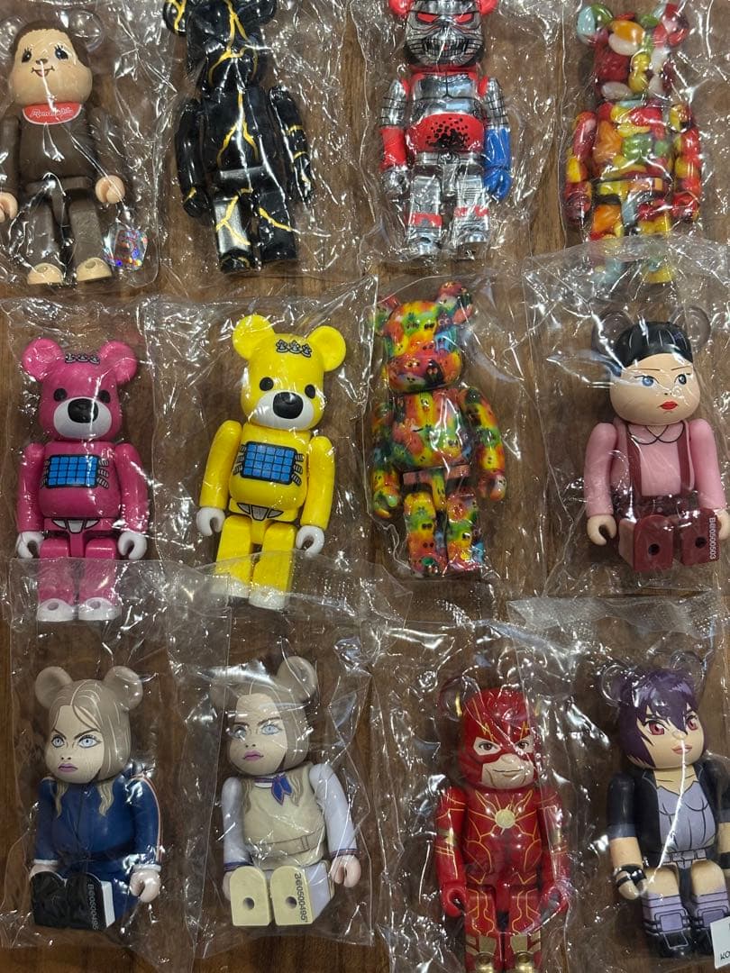 ベアブリック　まとめ売 B 本体未開封品 16体