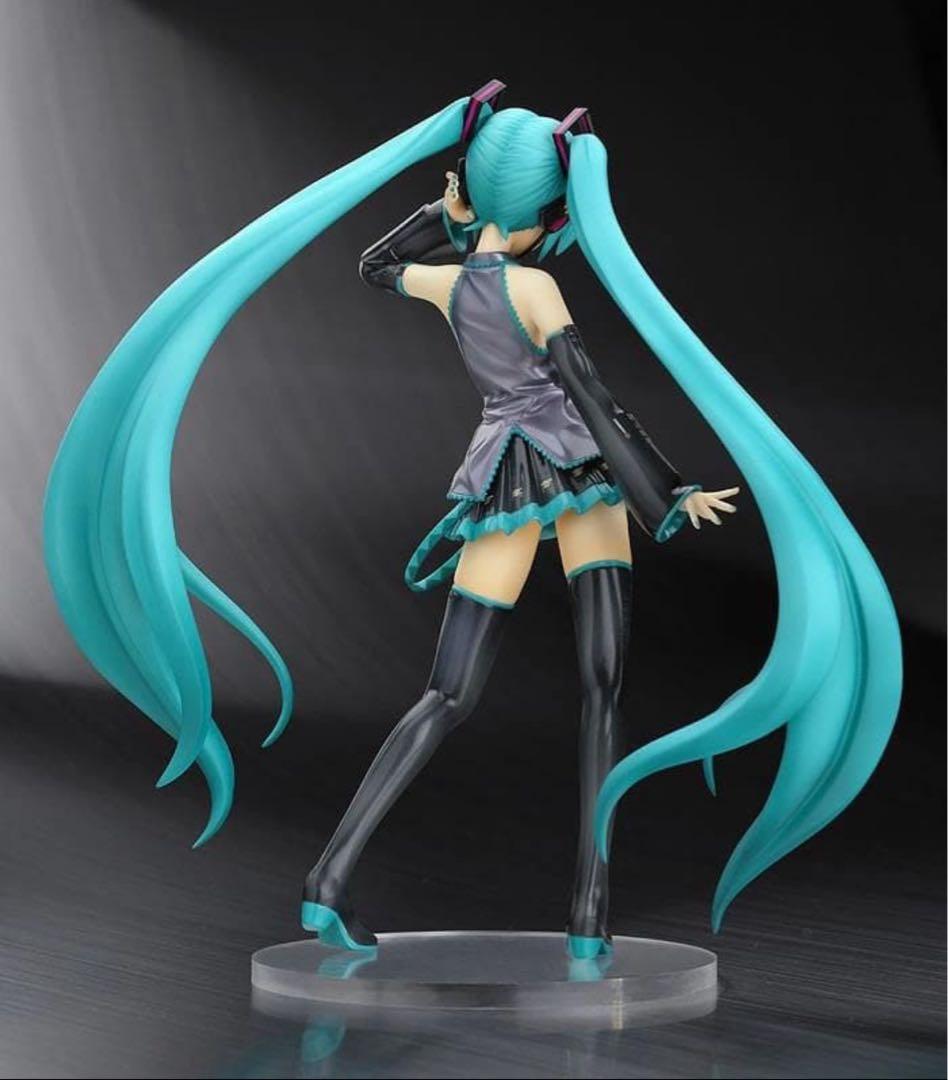 ボーカロイド初音ミクHatsune Miku 1/8スケールフィギュア