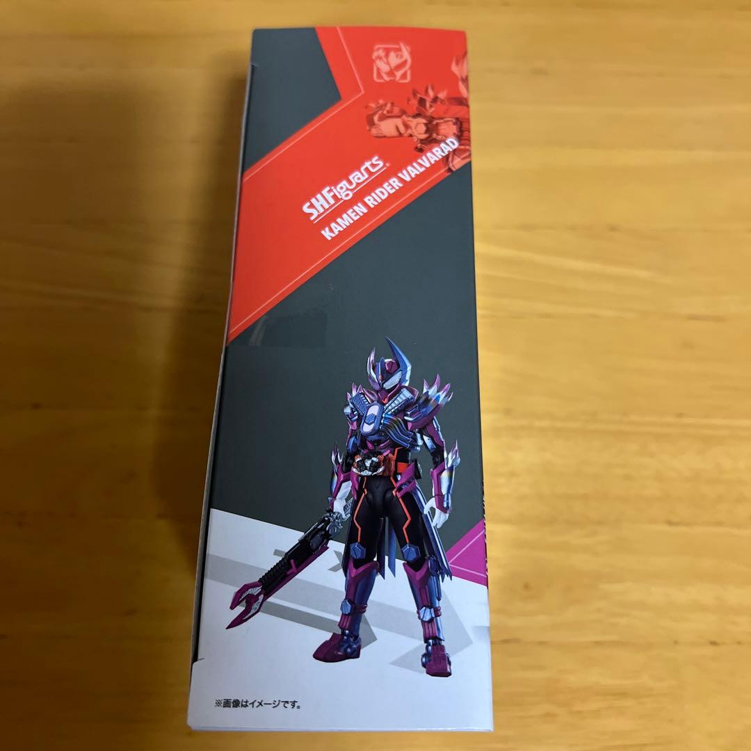 S.H.Figuarts 仮面ライダーヴァルバラド
