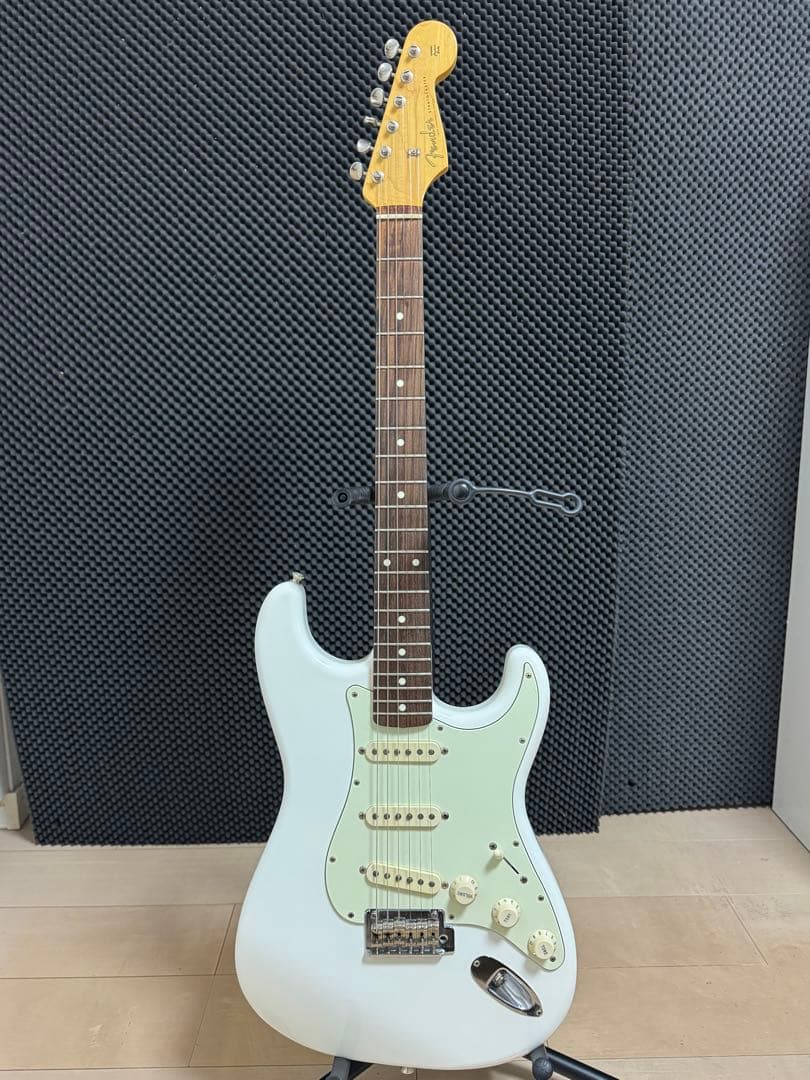 ギター Fender Made in Japan Traditional 60s