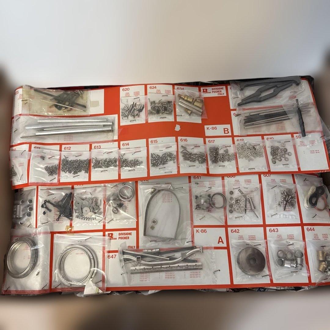 ポケール 1/8 BUGATTI 50T Surprofile 1932