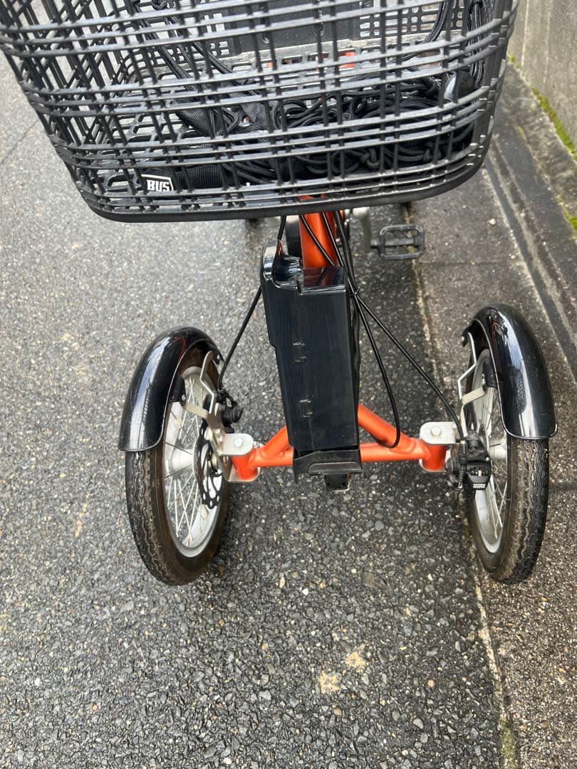 けんきゃくん 電動四輪自転車