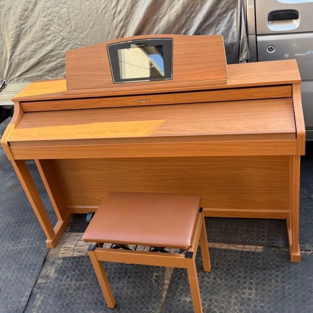 電子ピアノ 椅子付き　ローランド　HPi-50
