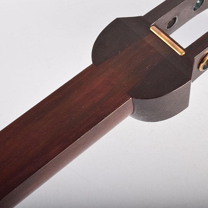 和楽器　弦楽器　唐木紫檀棹　金細三味線　ハードケース付　M　R8637B