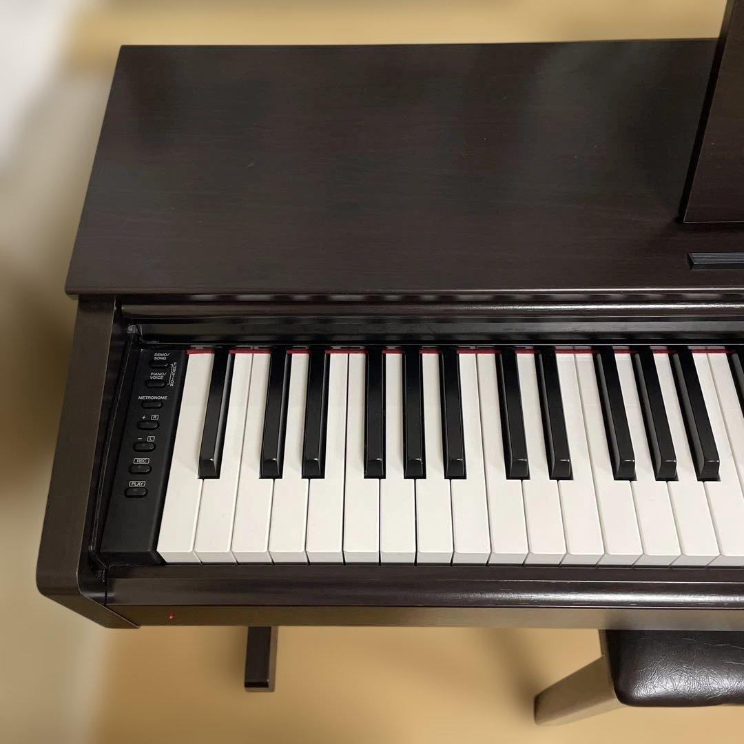 とと　YAMAHA 電子ピアノARIUS YDP-143 2017年製