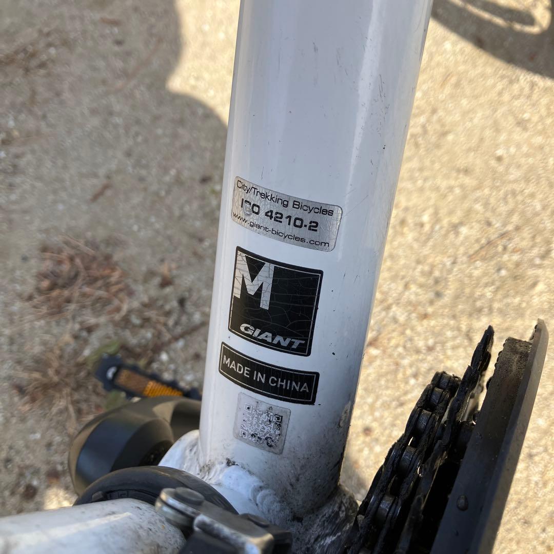 oneu　引き取り限定　Giant クロスバイク ホワイト　ジャンク品