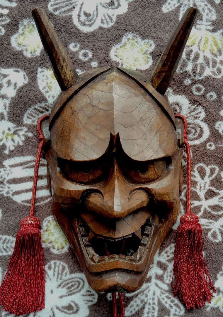 骨董品　アンティーク　木彫り工芸品　木製面　鬼面　迫力満点　彫り師名あり