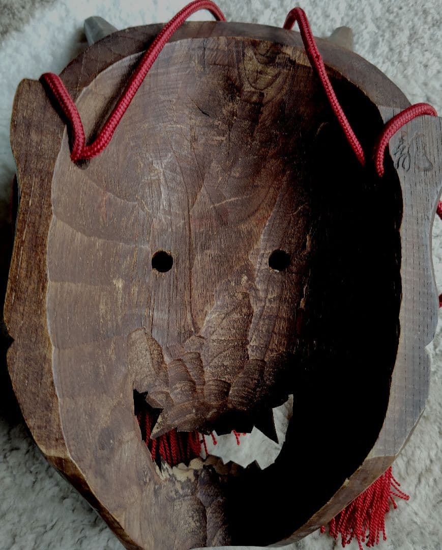 骨董品　アンティーク　木彫り工芸品　木製面　鬼面　迫力満点　彫り師名あり