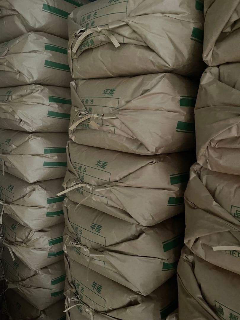 令和7年度　三重県産コシヒカリ　玄米　20kg（10kg ×2袋）