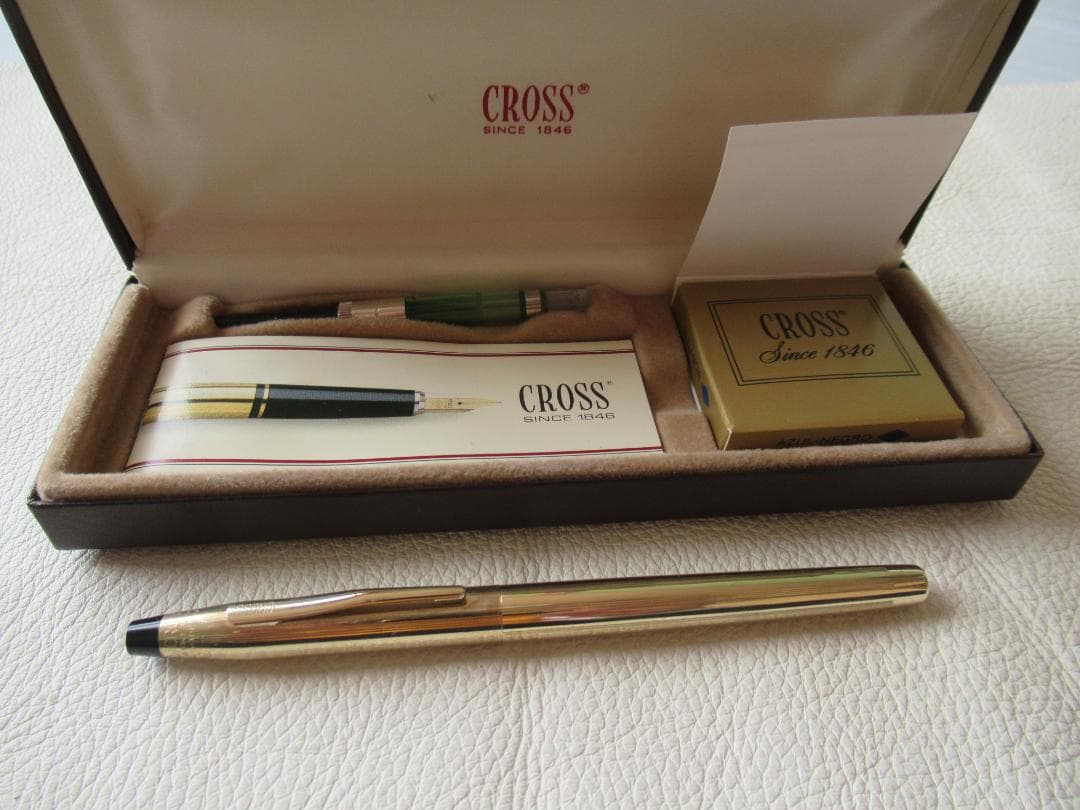 美品1970年代 箱付他◆クロス 10金張り ペン先585 14K M 万年筆