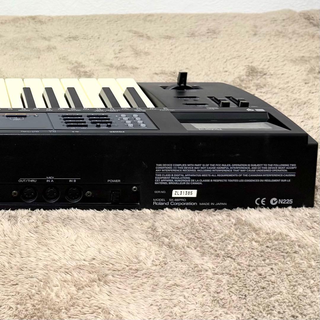 希少 シンセサイザー Roland SK 88pro SOUND Canvas