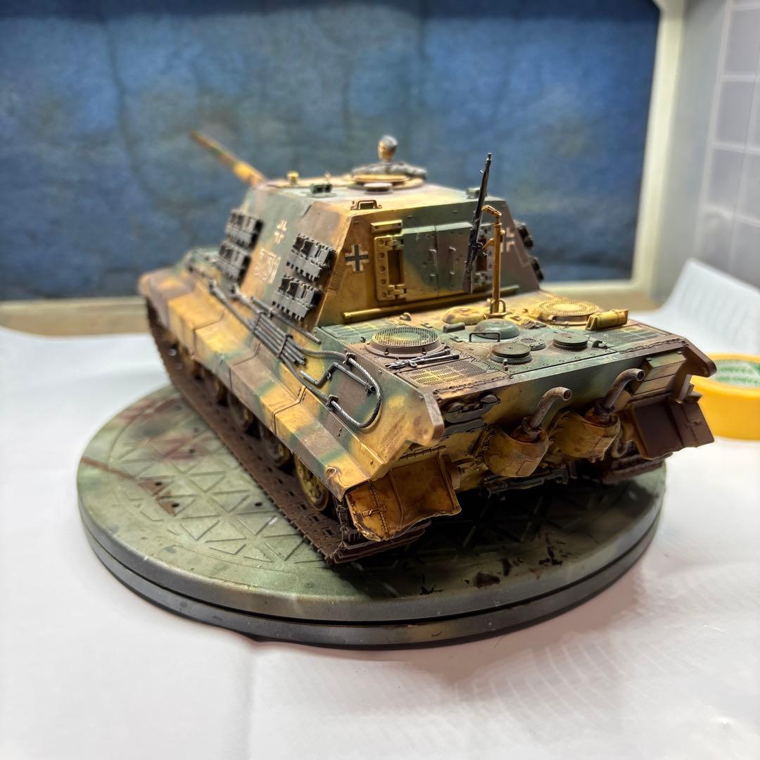 タミヤ 1/35 ドイツ陸軍 重駆逐戦車 ヤークトタイガー 初期生産型　完成品