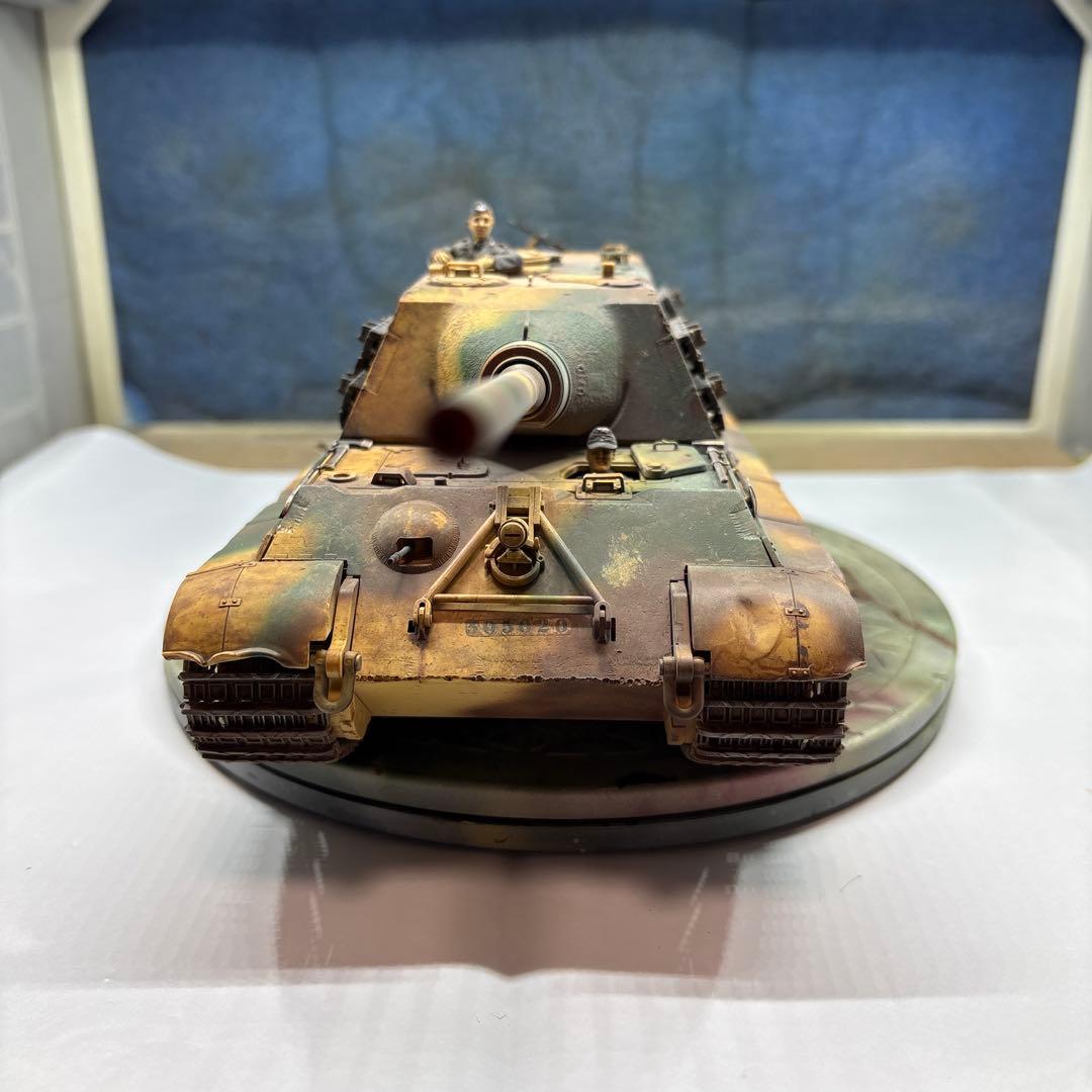 タミヤ 1/35 ドイツ陸軍 重駆逐戦車 ヤークトタイガー 初期生産型　完成品