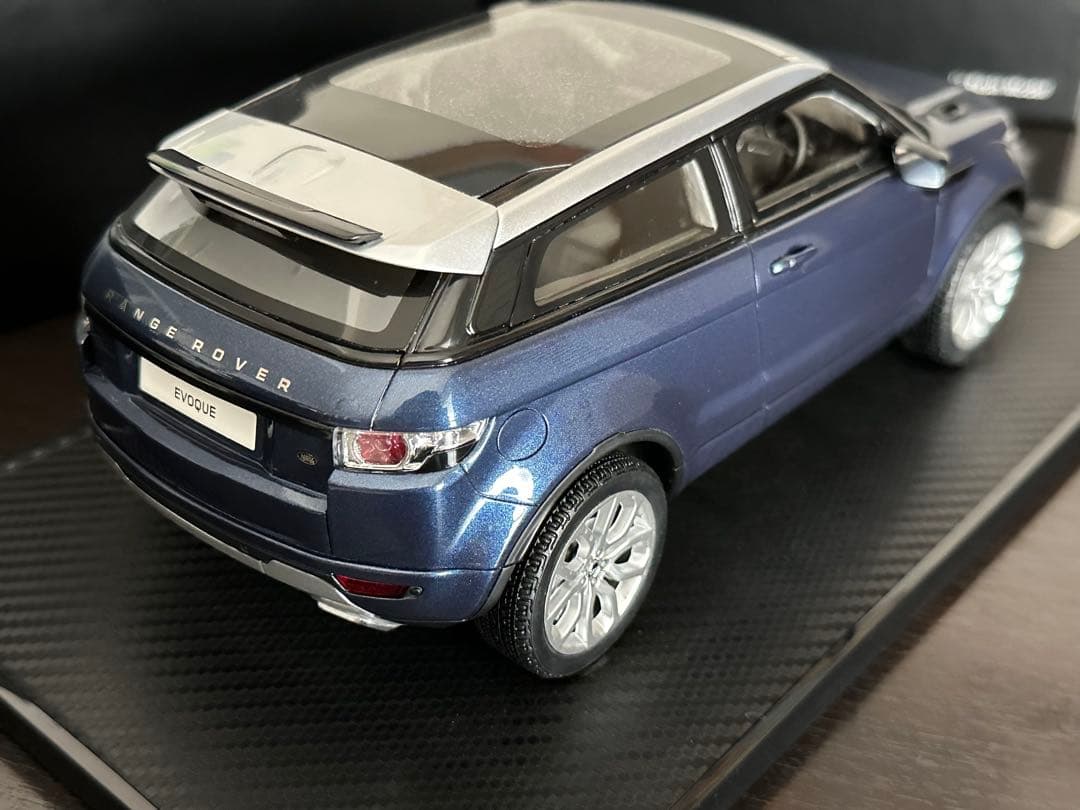 Century Dragon レンジローバー イヴォーク 1/18 ミニカー