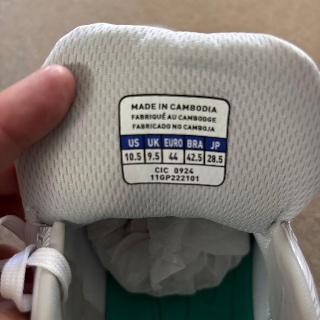 新品未使用！MIZUNO 野球ホワイトスパイク28.5cm【右P革付き】