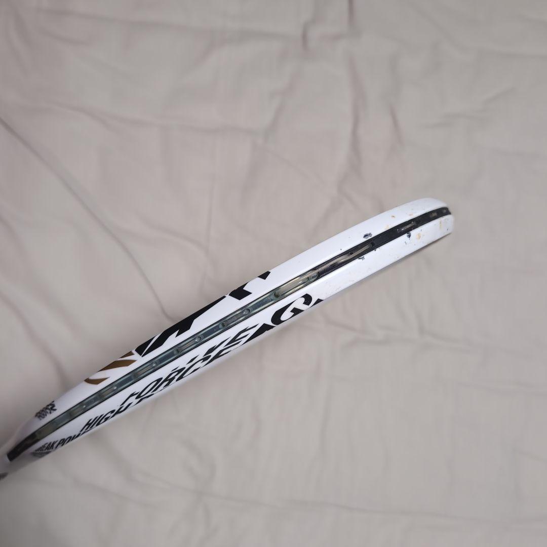 YONEX GEOBREAK70V 白 × 金 UL1