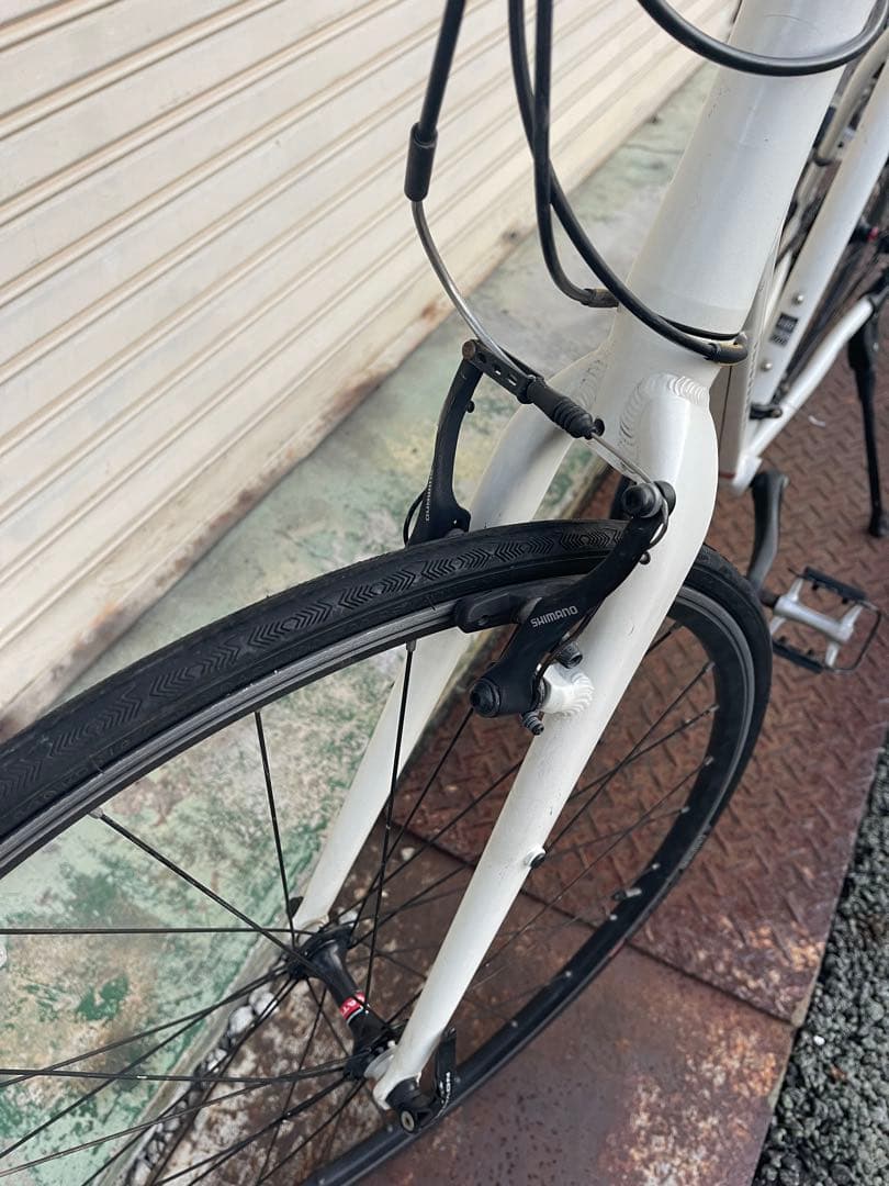 クロスバイク ホワイト 700C アルミフレームKhodaaBloom Rail