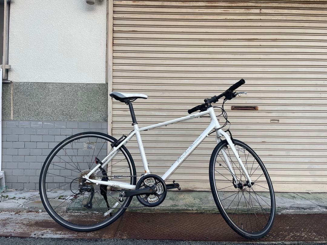 クロスバイク ホワイト 700C アルミフレームKhodaaBloom Rail