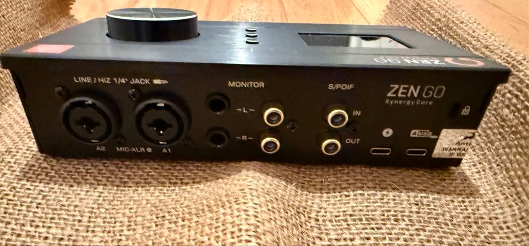 ZEN GO antelope audio オーディオインターフェイス