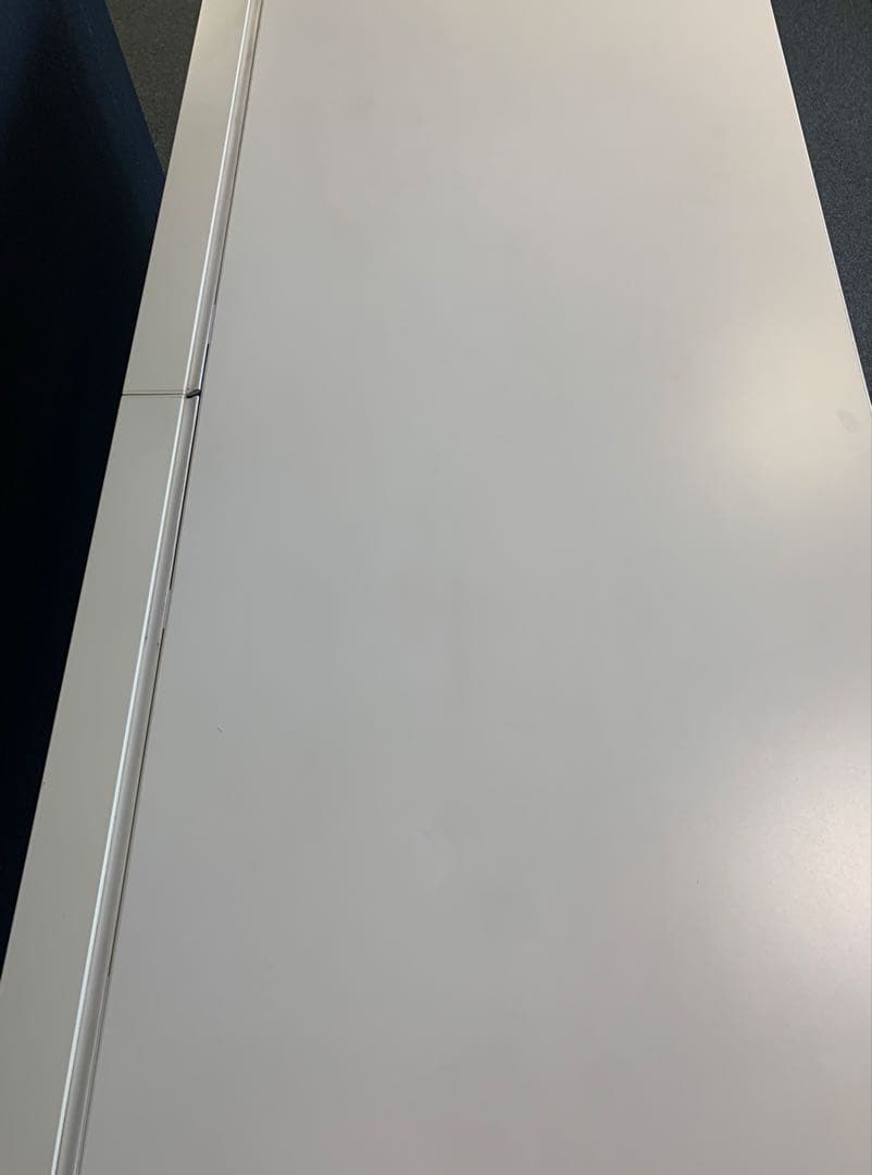 オフィスデスク／事務机　ワイドタイプ　オカムラ