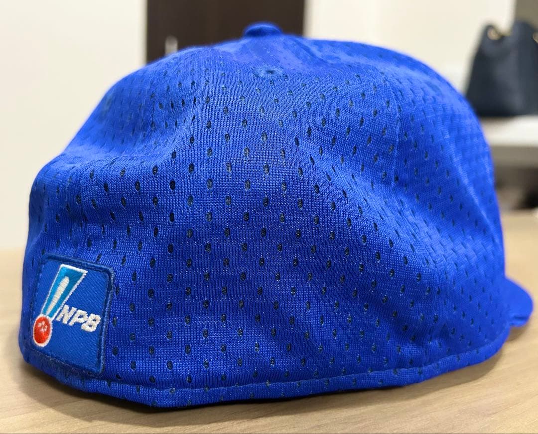 ほぼ新品⭐︎【NEWERA】旧ロゴDeNAベイスターズキャップ激レア