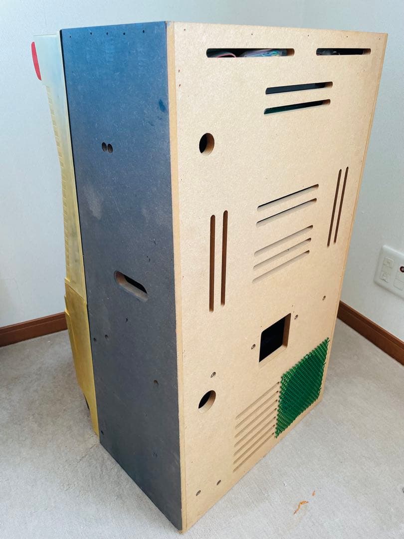 【希少】 パチスロ 実機 めざせドキドキ島 4号機