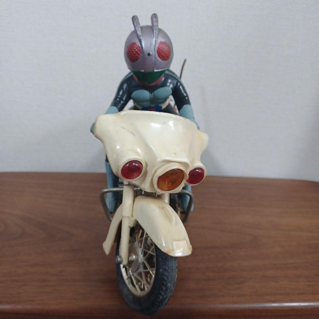 当時物　ヨネザワ製　銀マスク「仮面ライダー＆サイクロン号」フリクション走行玩具