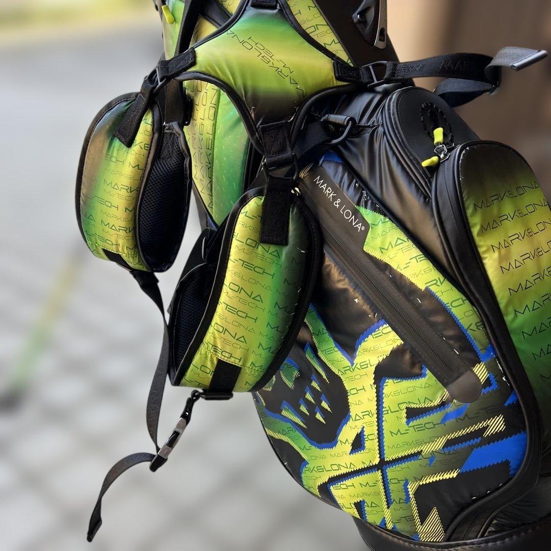 AQUAマン！　　マーク＆ロナ　キャディーバッグ　スタンド　ブラック