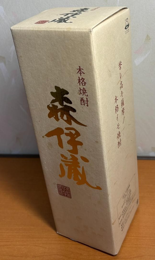 【新品未開封】森伊蔵　焼酎　森伊蔵酒造　金ラベル かめ壺焼酎 720ml　箱汚れ