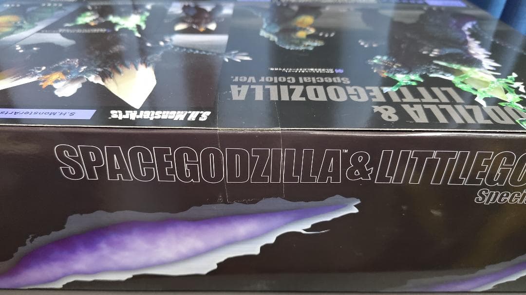 S.H.モンスターアーツ スペースゴジラ Special Color 【未開封】