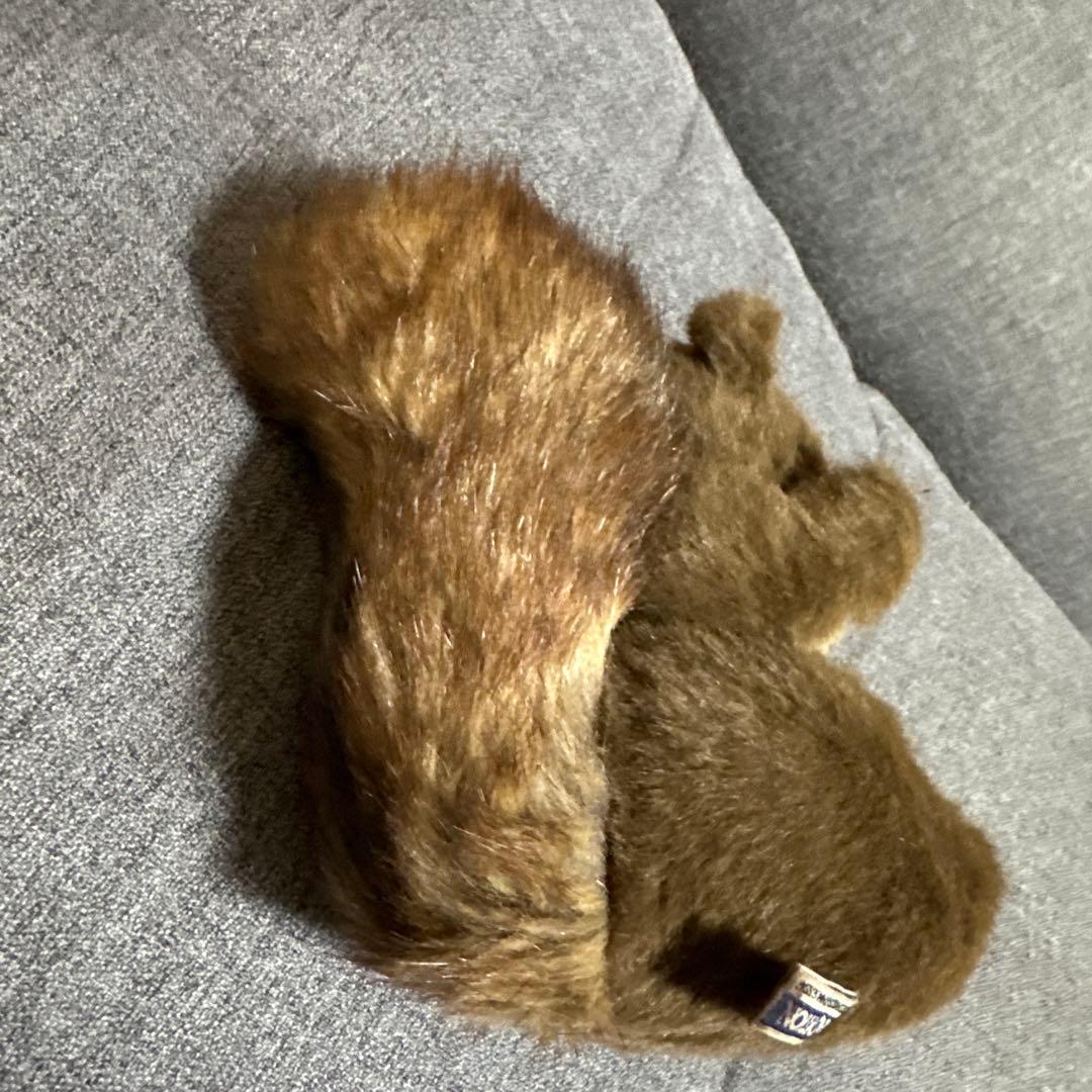 希少　TRADITION sigikid りす　ぬいぐるみ　リス　動物