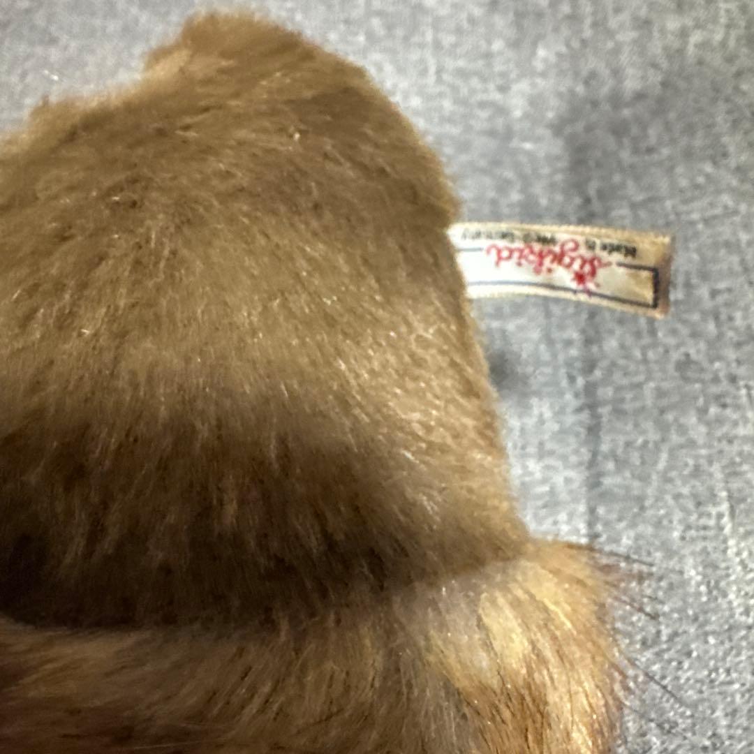 希少　TRADITION sigikid りす　ぬいぐるみ　リス　動物