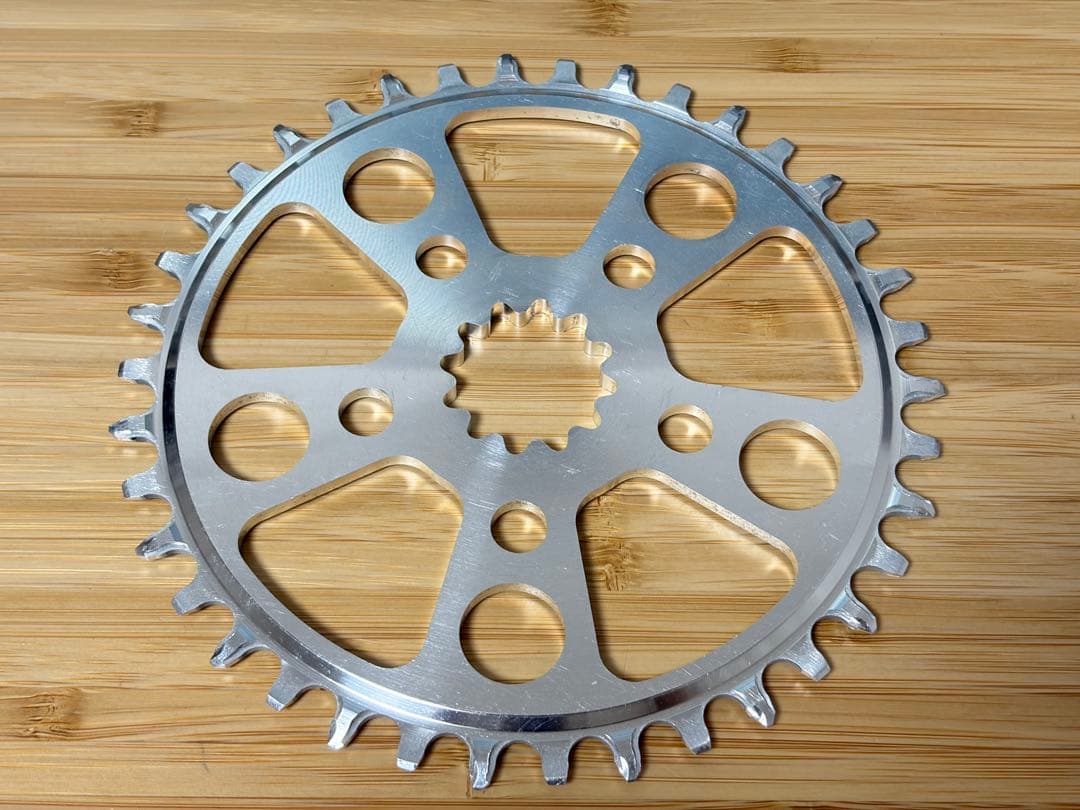 White Industries TSR チェーンリング 38T シルバー