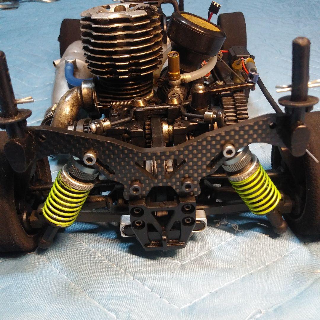 ラジコンエンジンカーV-ONER4vo2