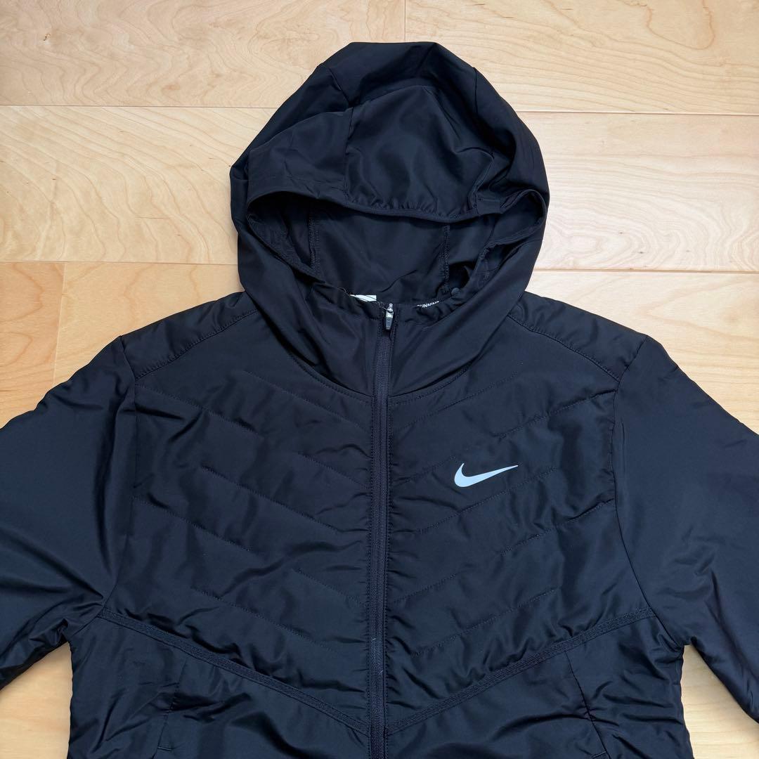 NIKE ランニングジャケット　エアロレイヤージャケット　黒　ブラック　M 新品